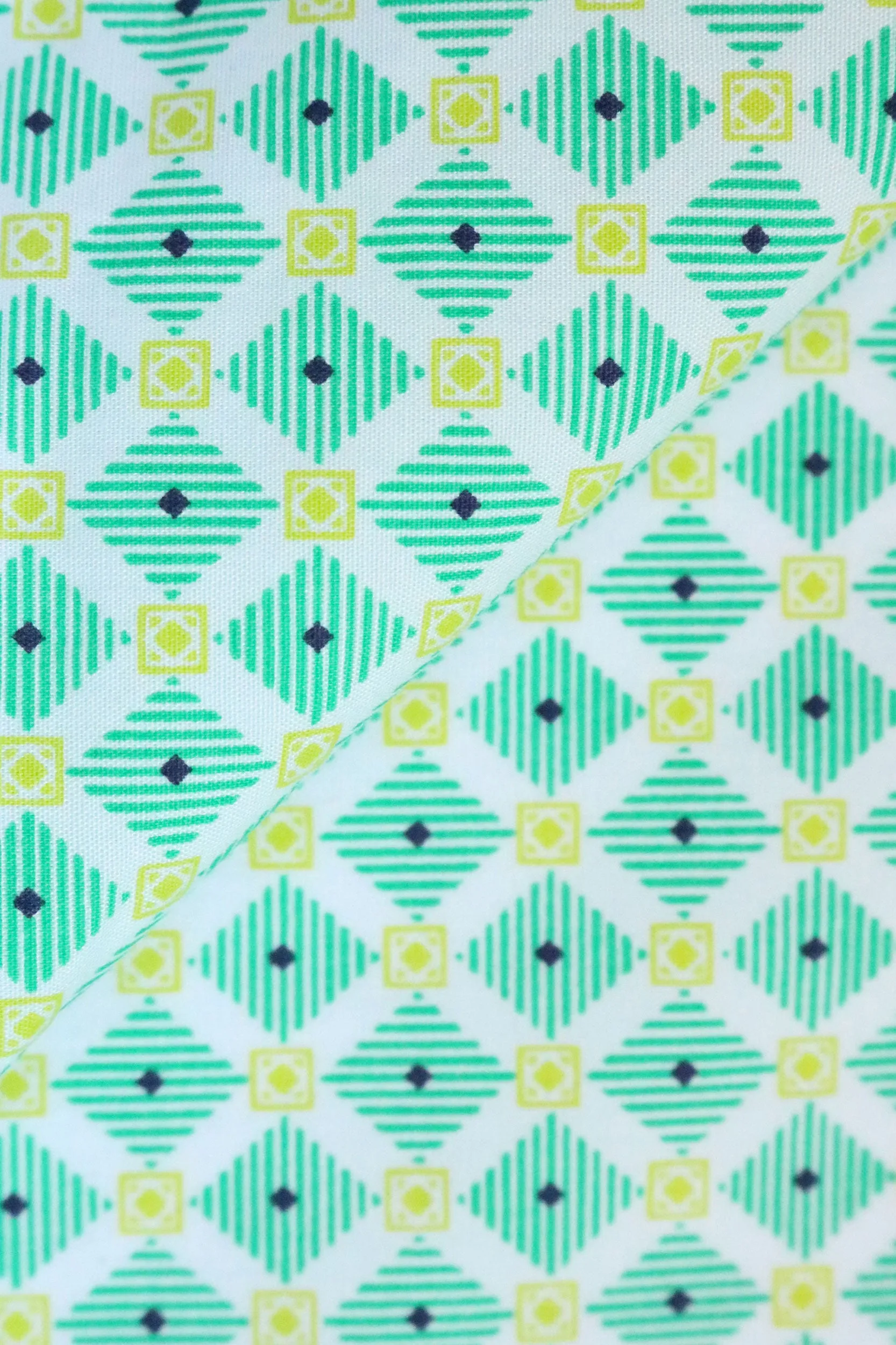 100% Cotton Green Prints Tailored Shirt