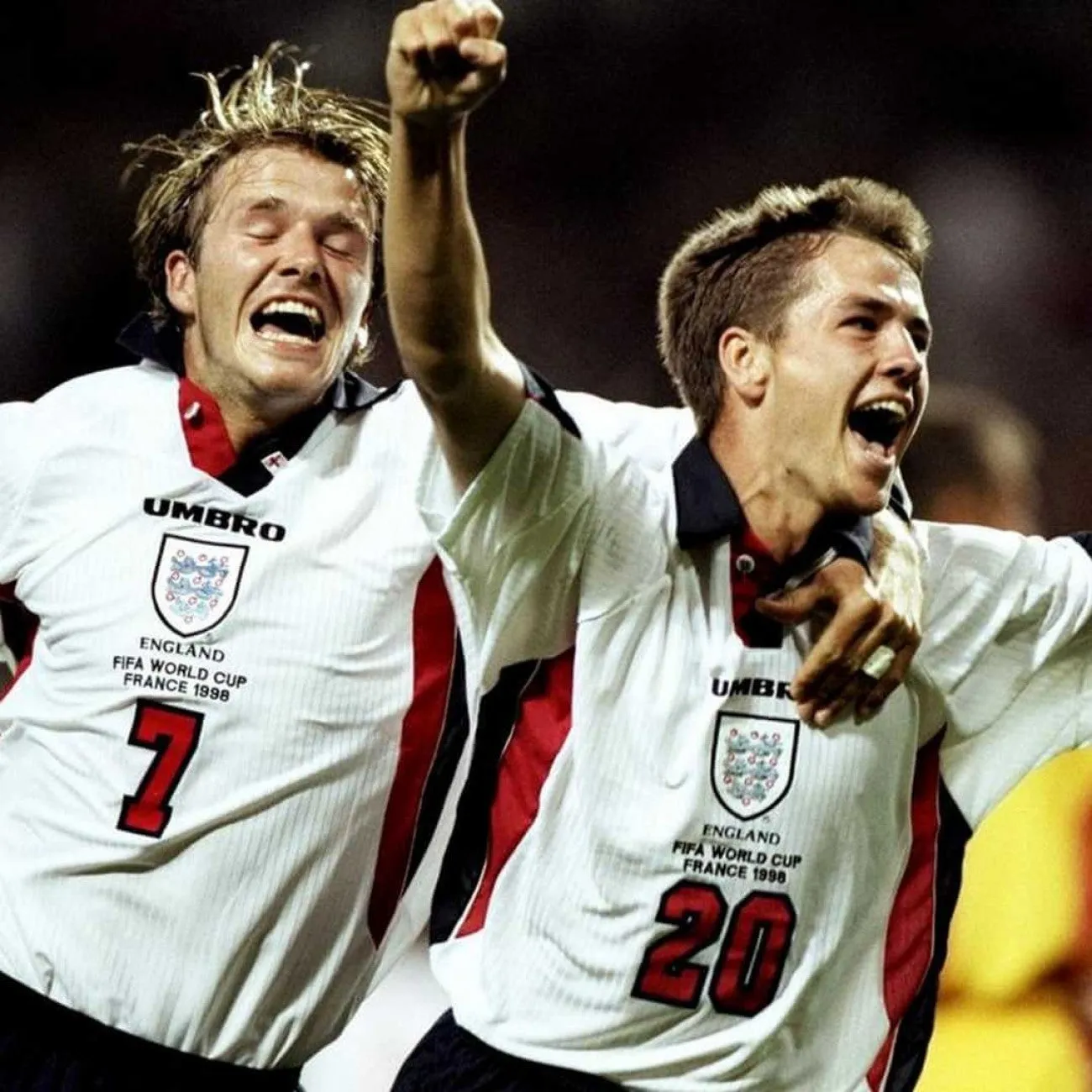 1998 England Home - Shearer 9 - Retro Jersey