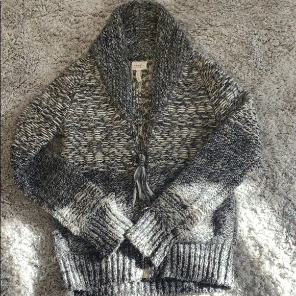 ARITZIA Wilfred Italian yarn sweater