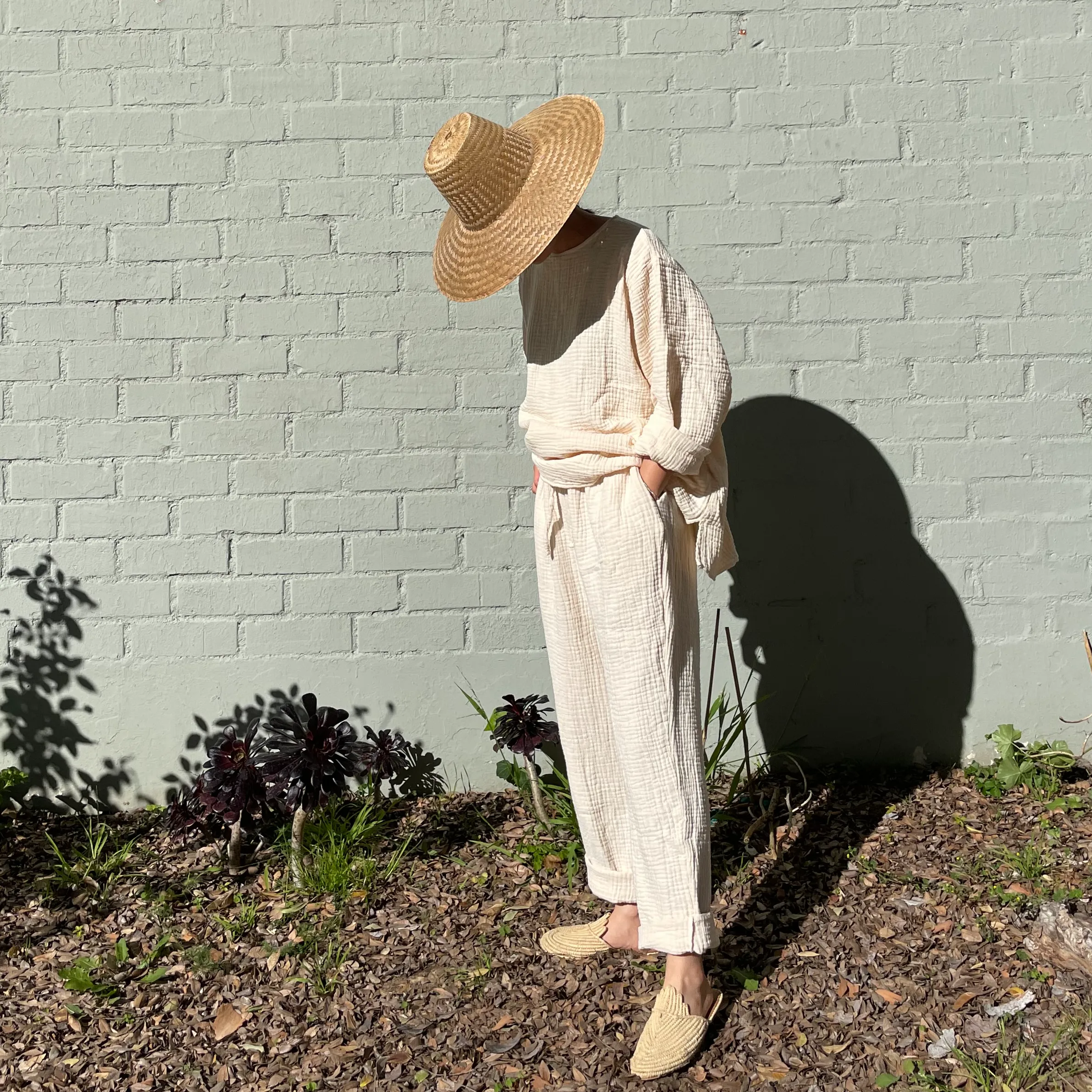 August Pants 2021 Eggnog