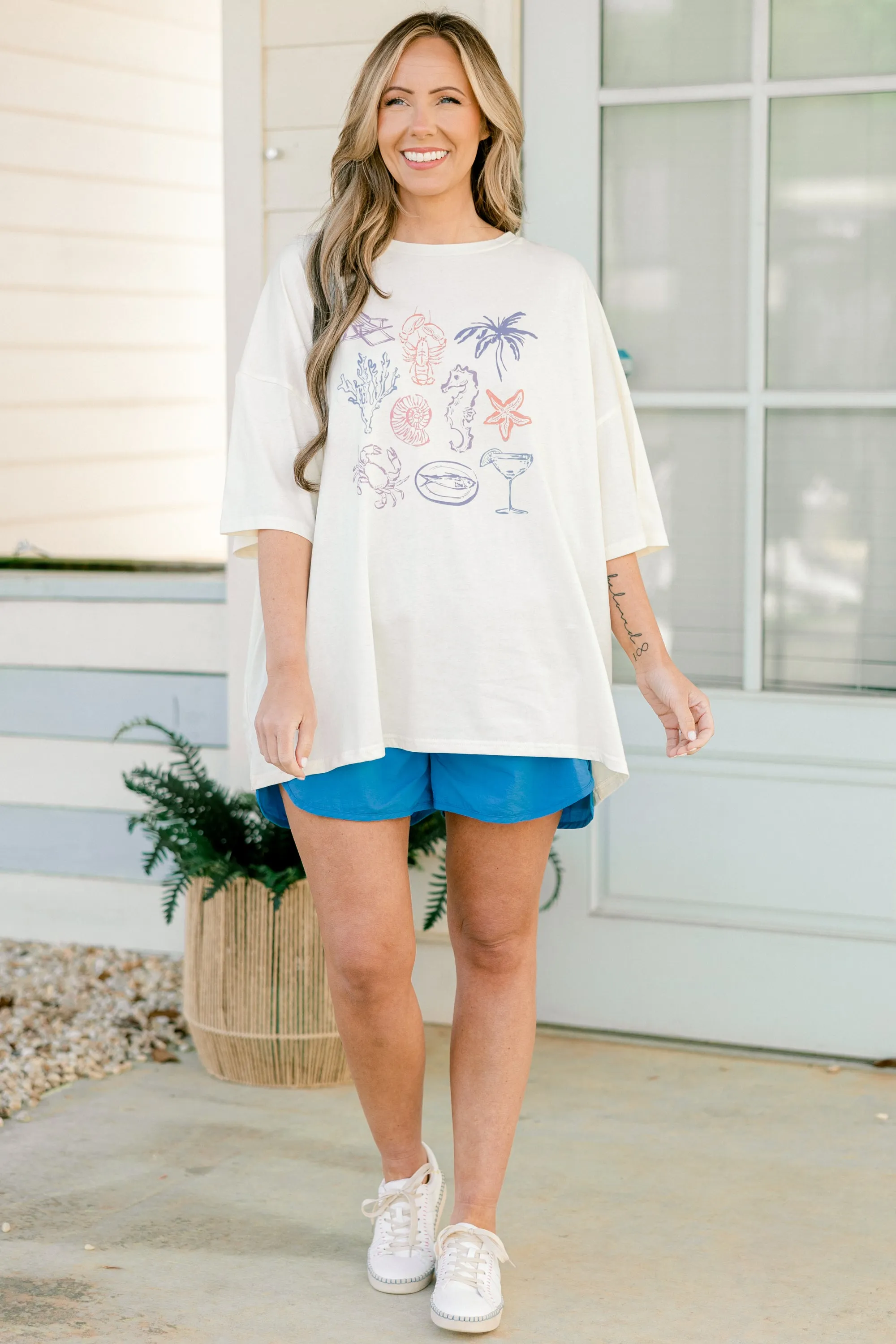 Beach Scene Boyfriend Tee, Ivory