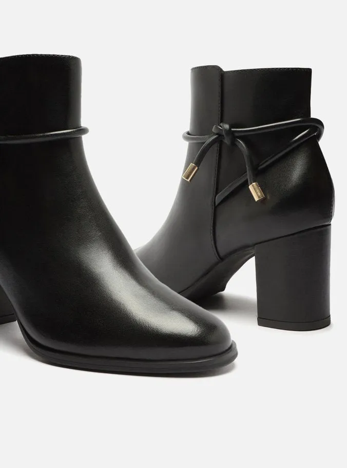Becca Mid Block Boot