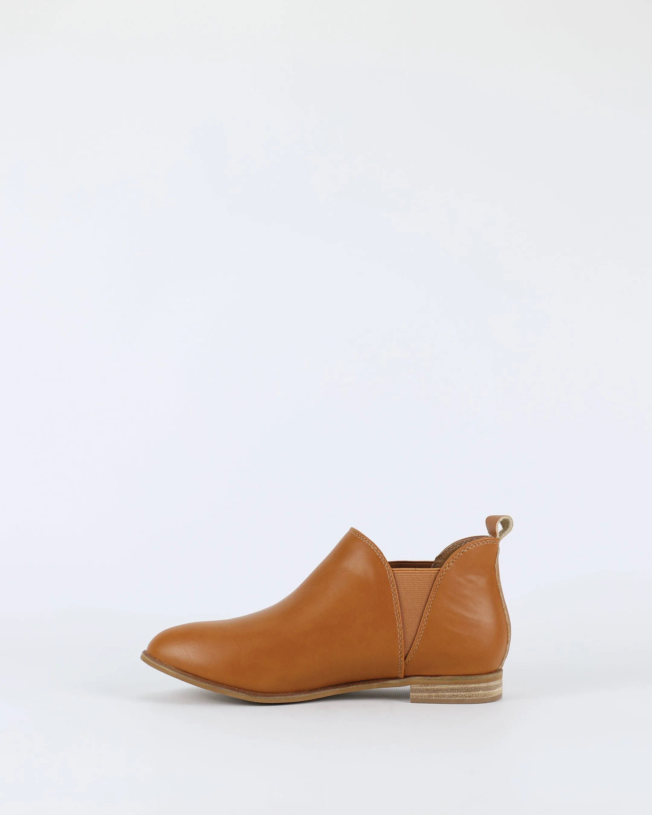 Bestwick - Light Tan