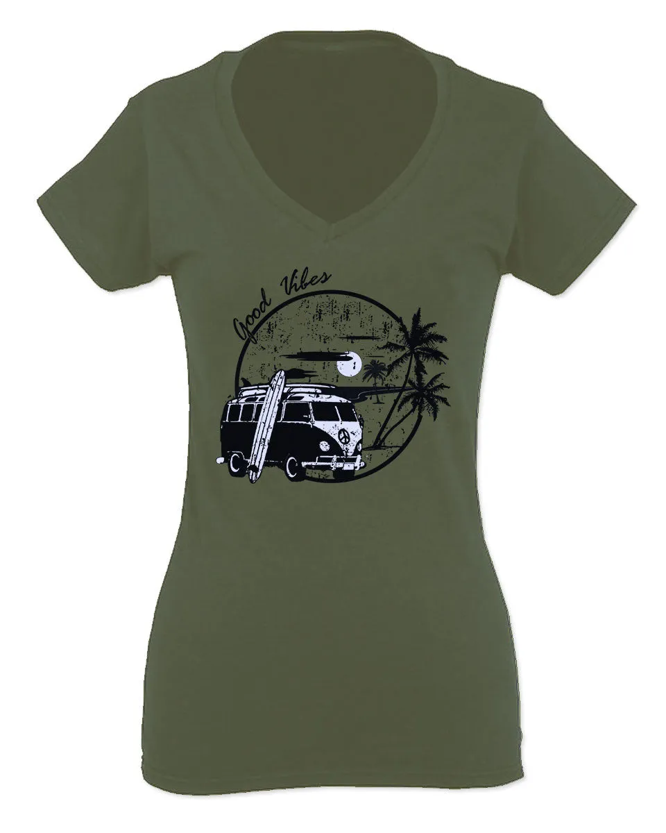 Big Cool Hipster Good Vibes Vintage Graphic surf Beach Print Summer For Women V neck fitted T Shirt