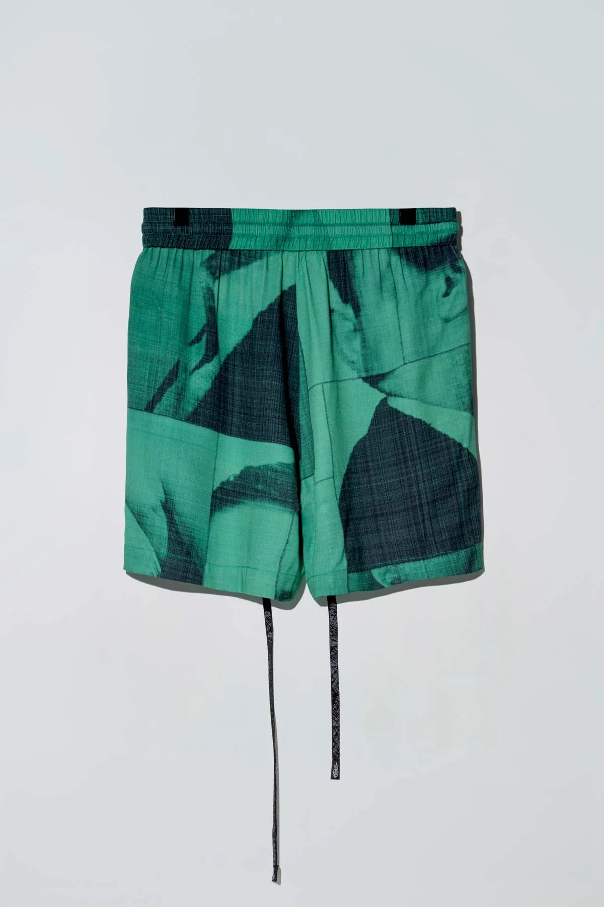 Billie Shorts Black List Print Green