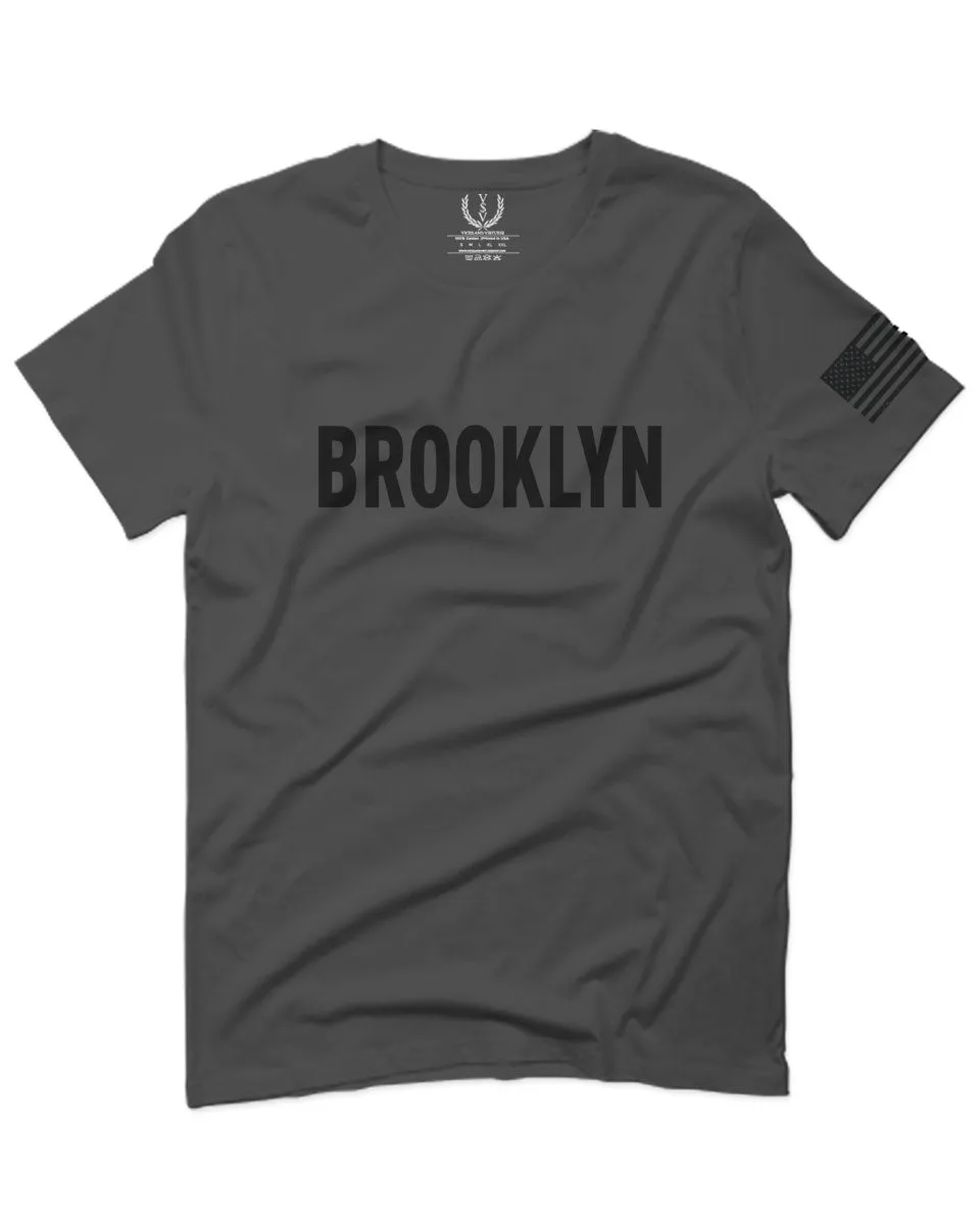 Black Fonts New York Brooklyn NYC Cool City American For men T Shirt