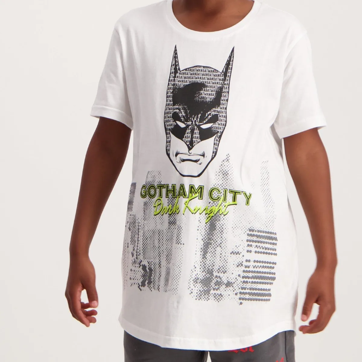 Boys Short Sleeve Batman Scoop Hem Tee - White