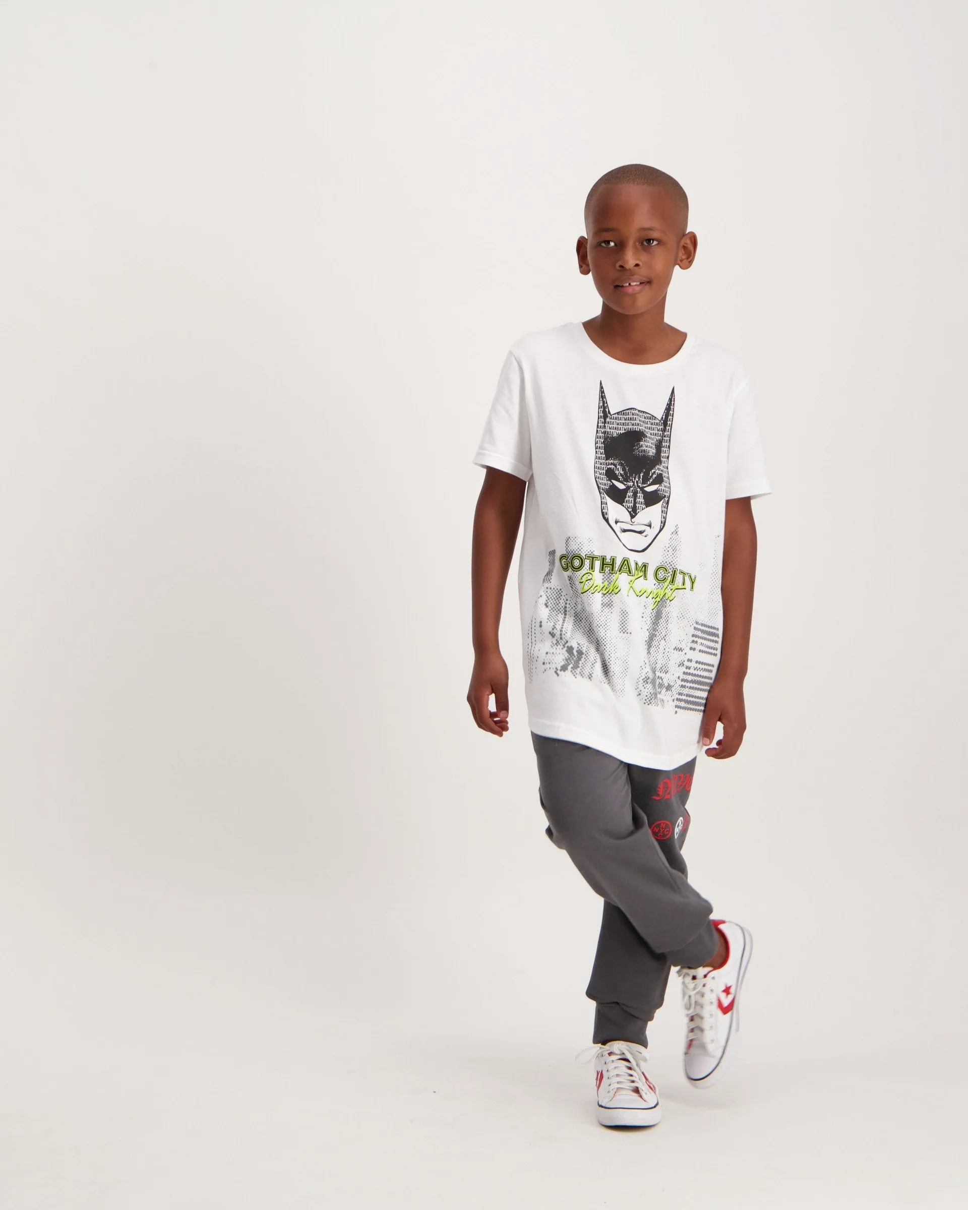 Boys Short Sleeve Batman Scoop Hem Tee - White