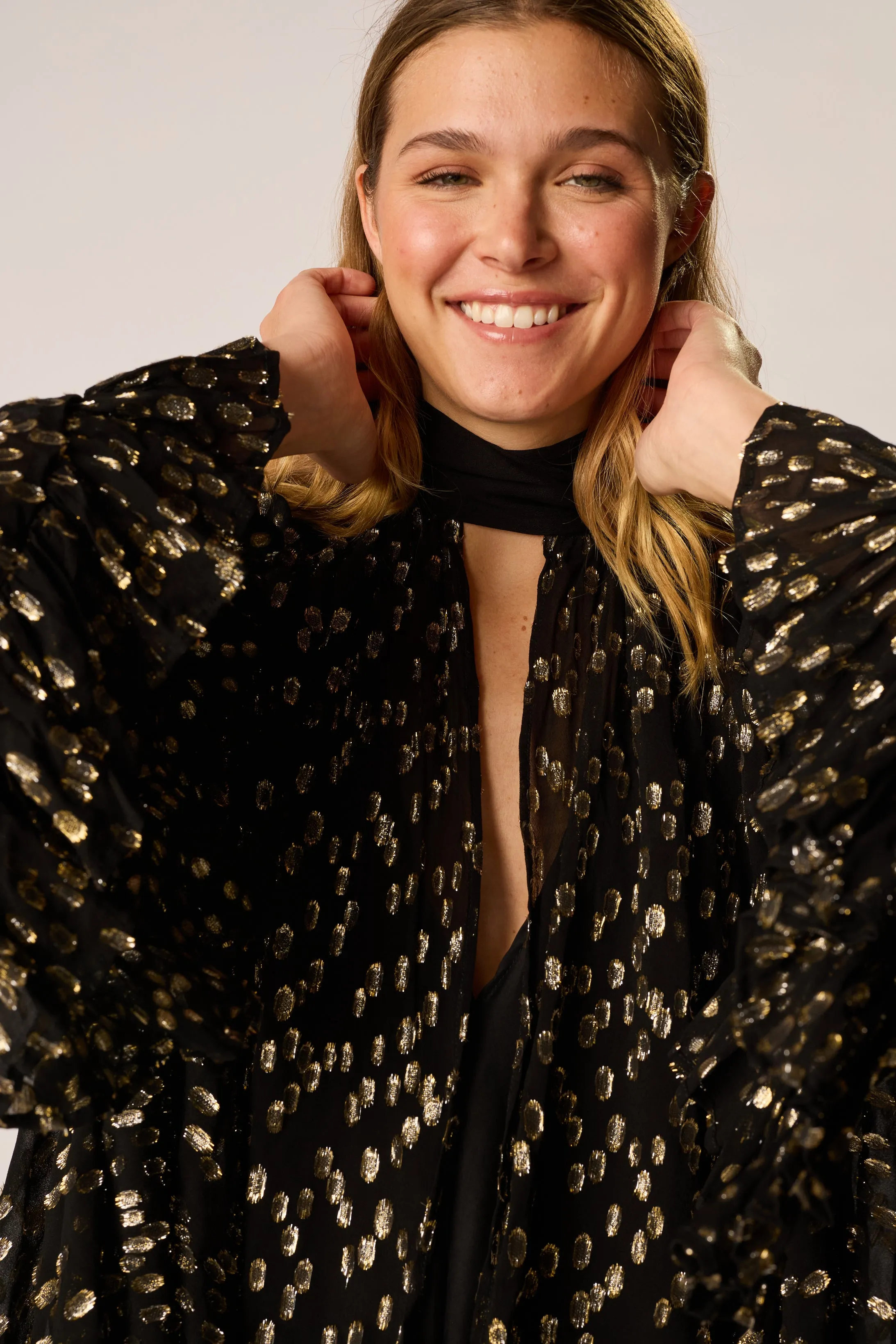 BRIANA CAPE