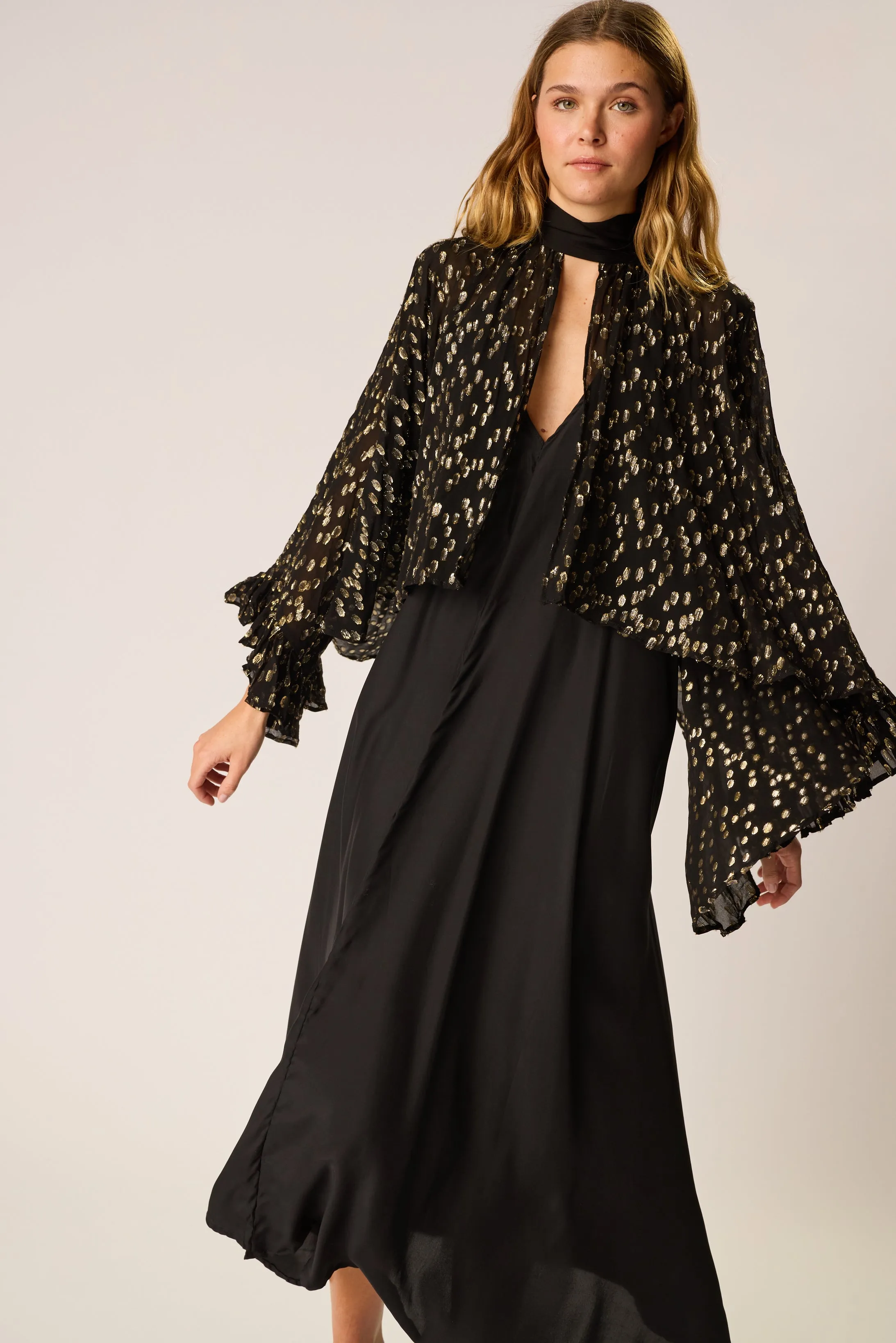 BRIANA CAPE
