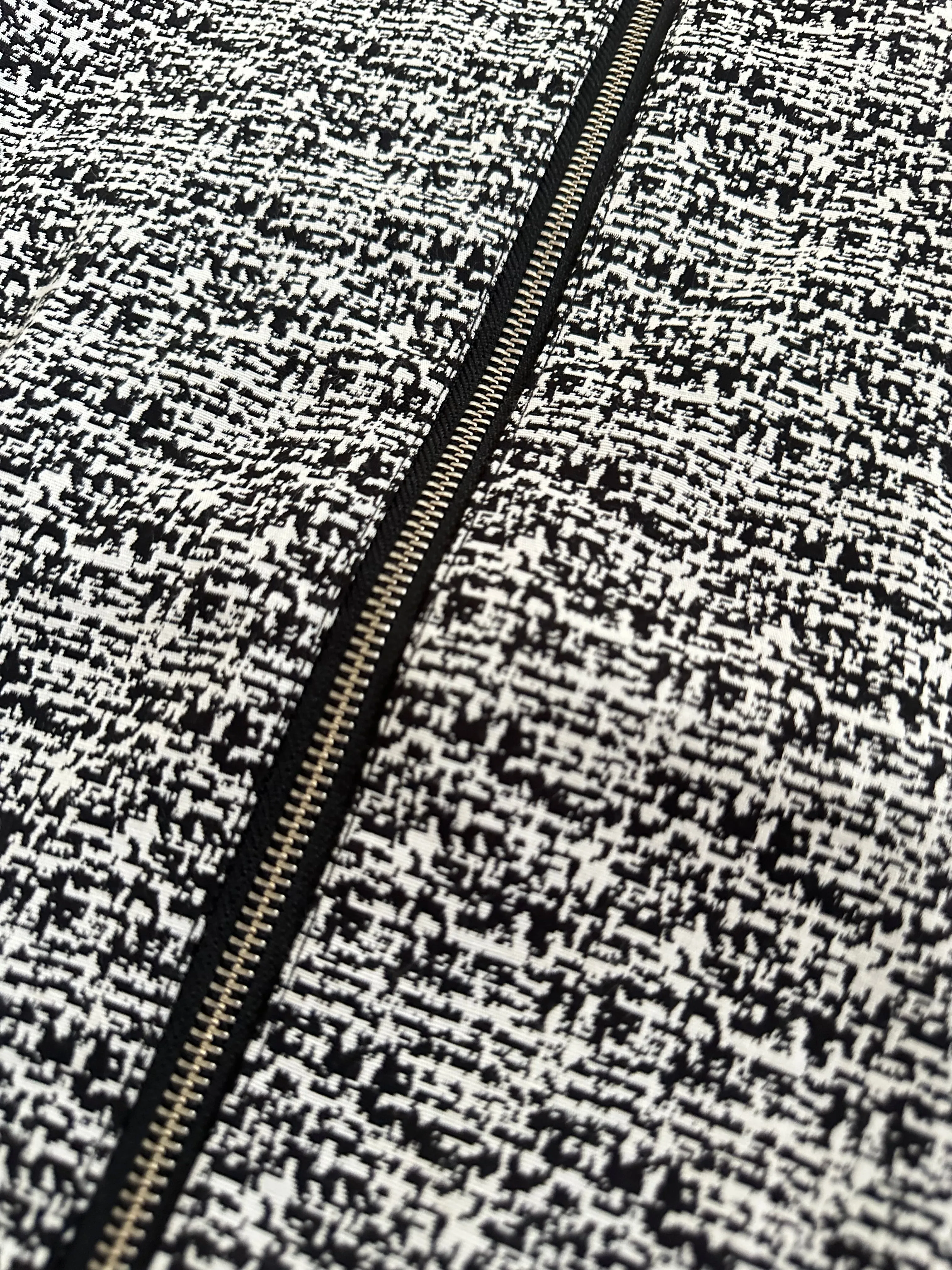 Cai Textured Irish Tweed Zipper Luxe Shirt