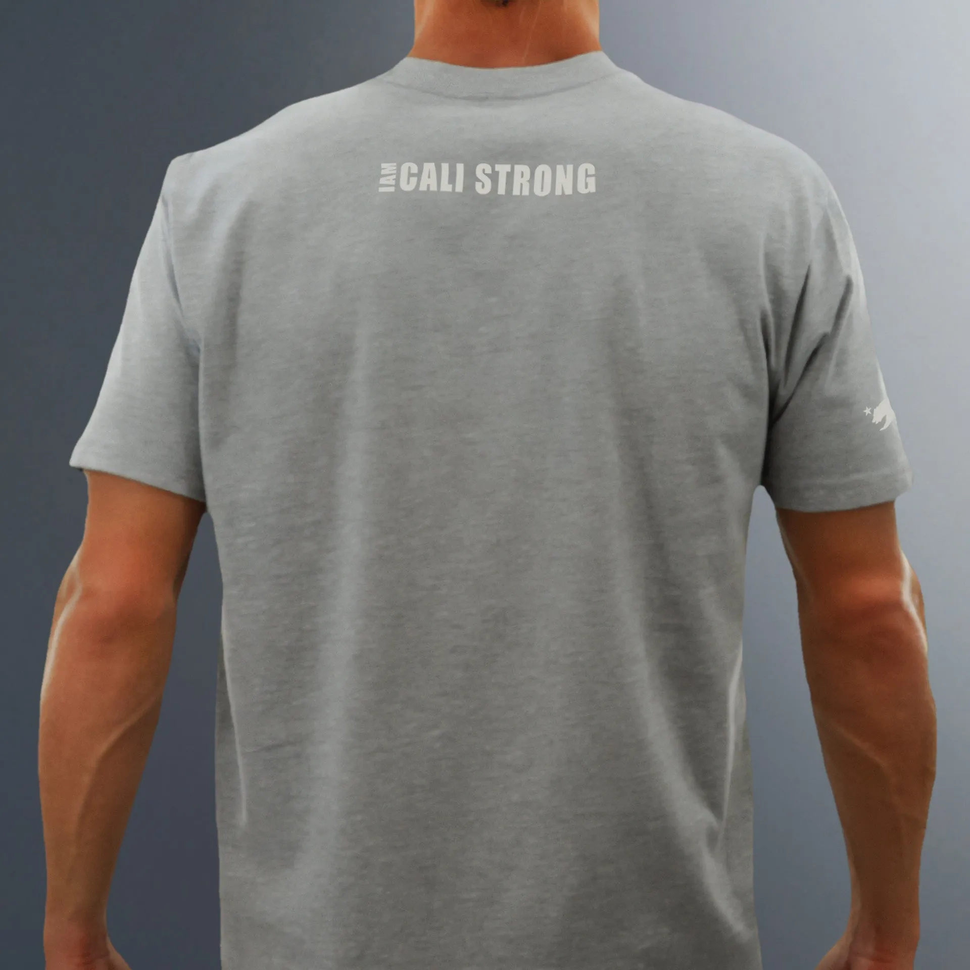 CALI Strong Word Bear Max T-shirt Grey Glow in the Dark