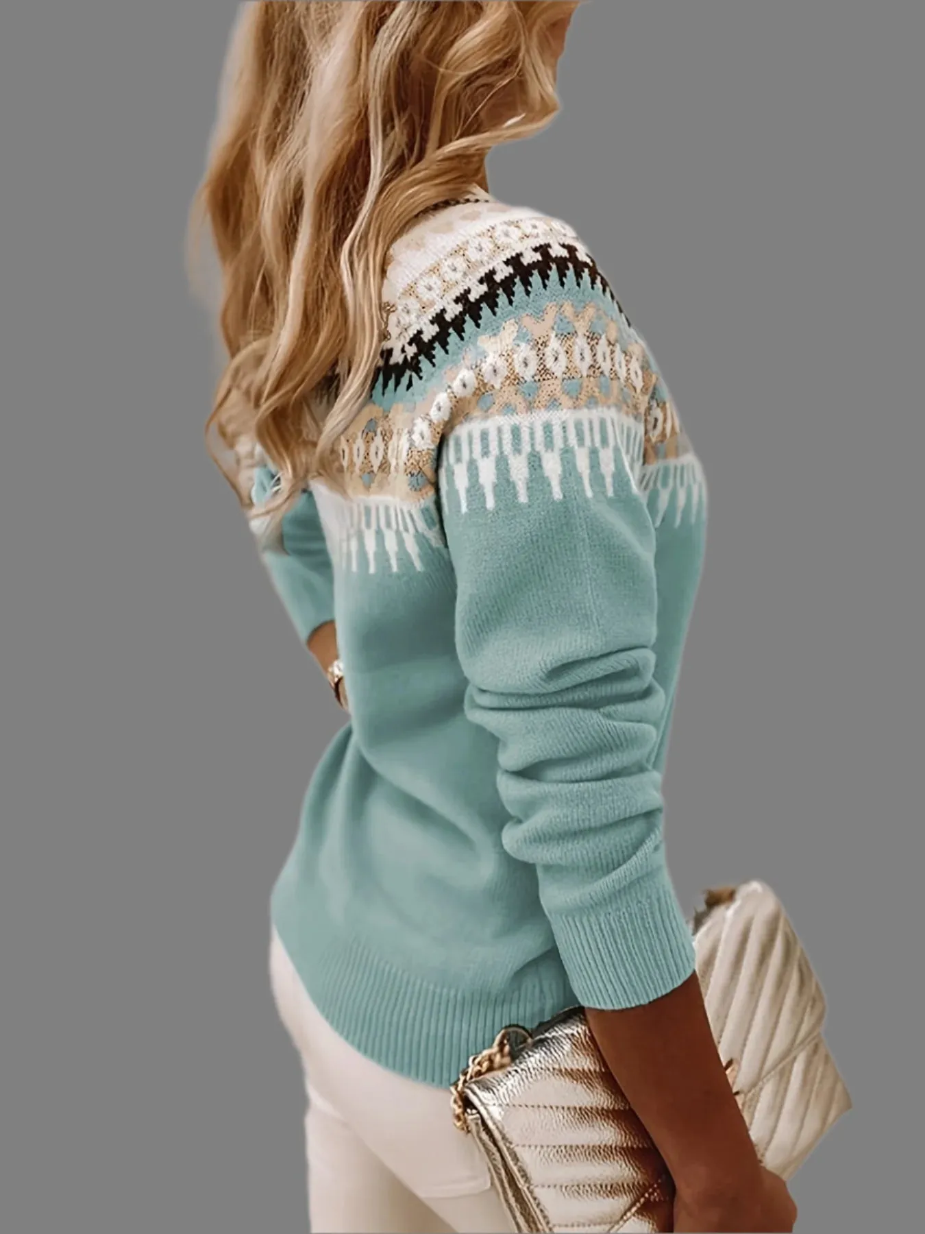 Cathaniela™ - Nordic-Inspired Sweater