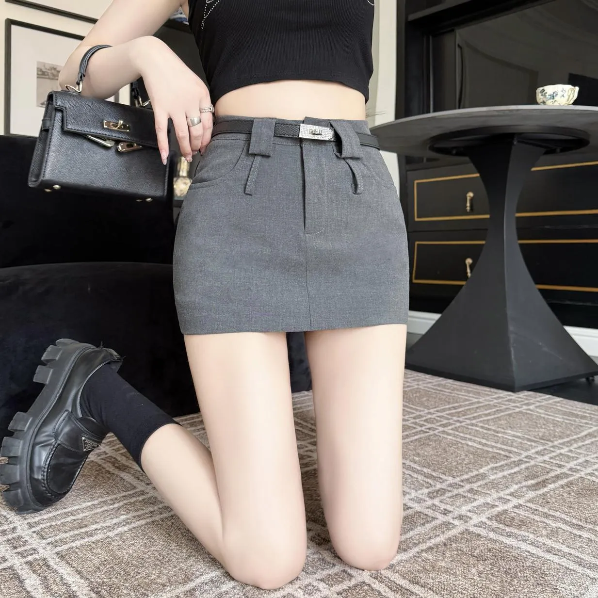 Chic A-line Solid Bodycon Skirt Perfect for Women