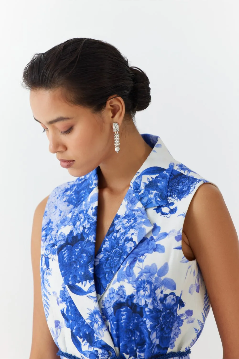 CHINTZ BLAZER & SHORTS