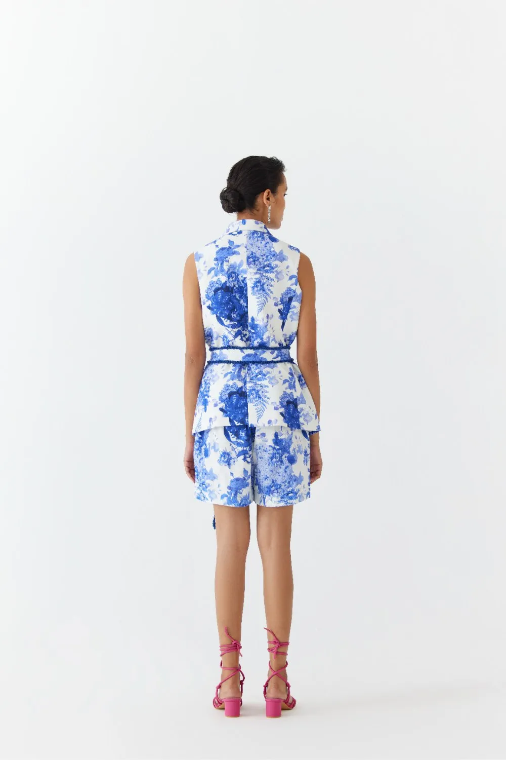 CHINTZ BLAZER & SHORTS