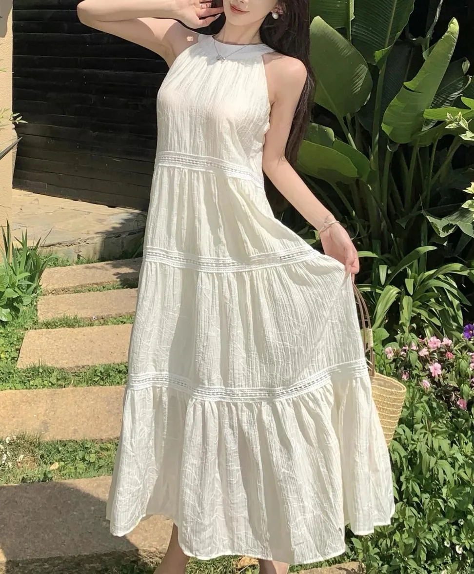 Comfortable and Breathable Maxi Halter Dress for Your Next Vacation