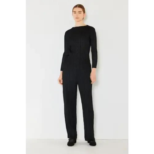 Elegant Boatneck Set