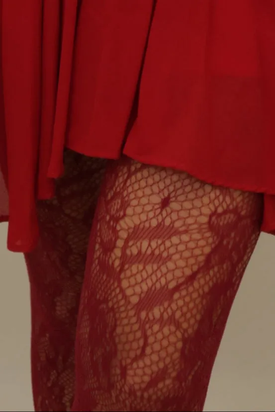 Elegant Lace Knit Tights – A Statement of Sophistication
