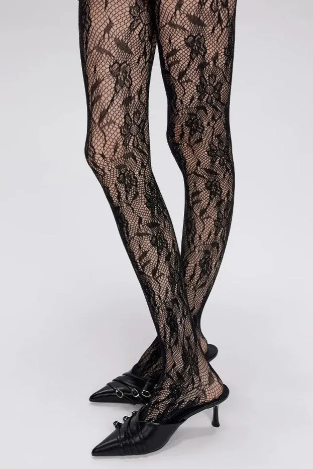Elegant Lace Knit Tights – A Statement of Sophistication