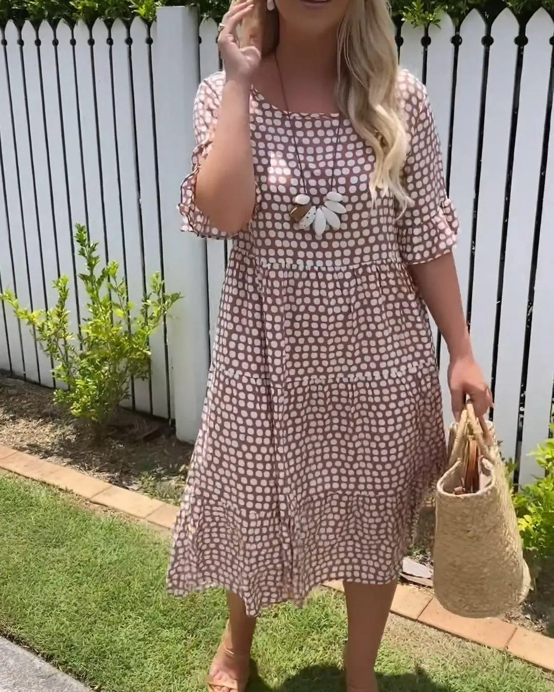 Elevate Your Style with the MICHELLE™ Short-Sleeve Midi Dress