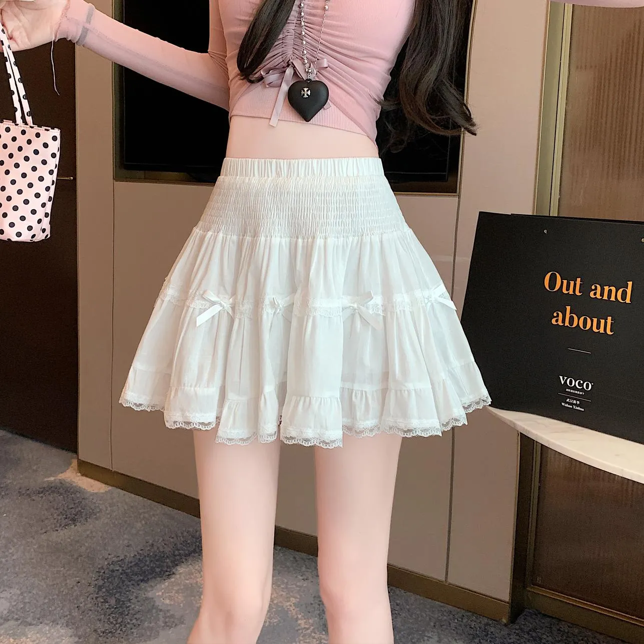 Flattering Puffed Elastic Waist Skirt Featuring Elegant Lace Trim