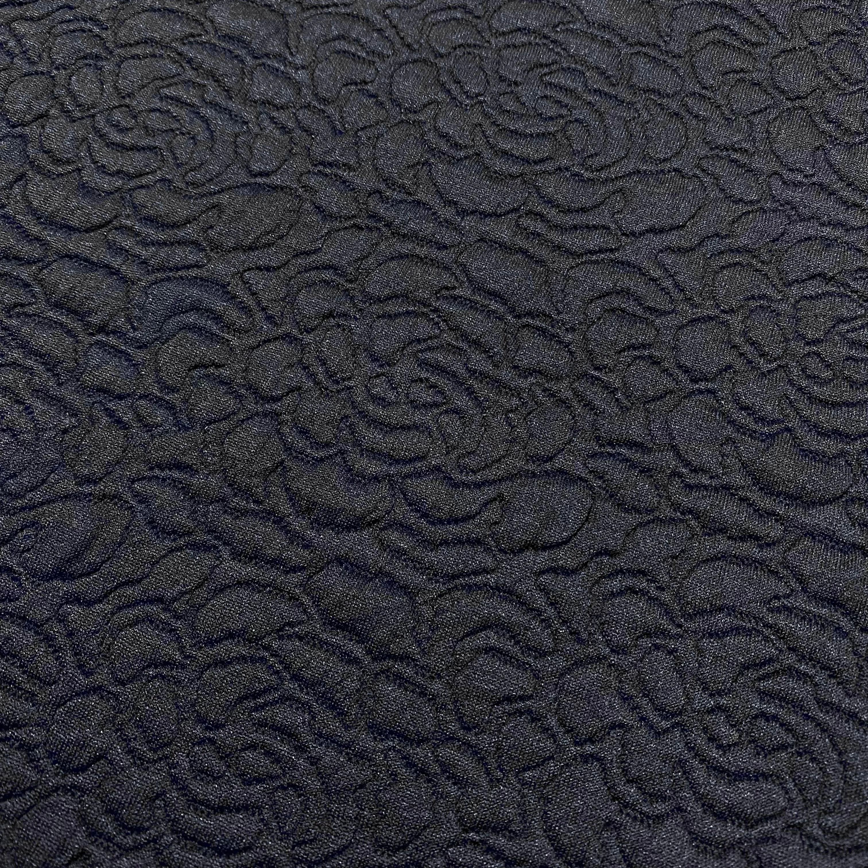 H291 | Embossed Ponte Roma - Navy Flower (1.06mtr end of bolt)