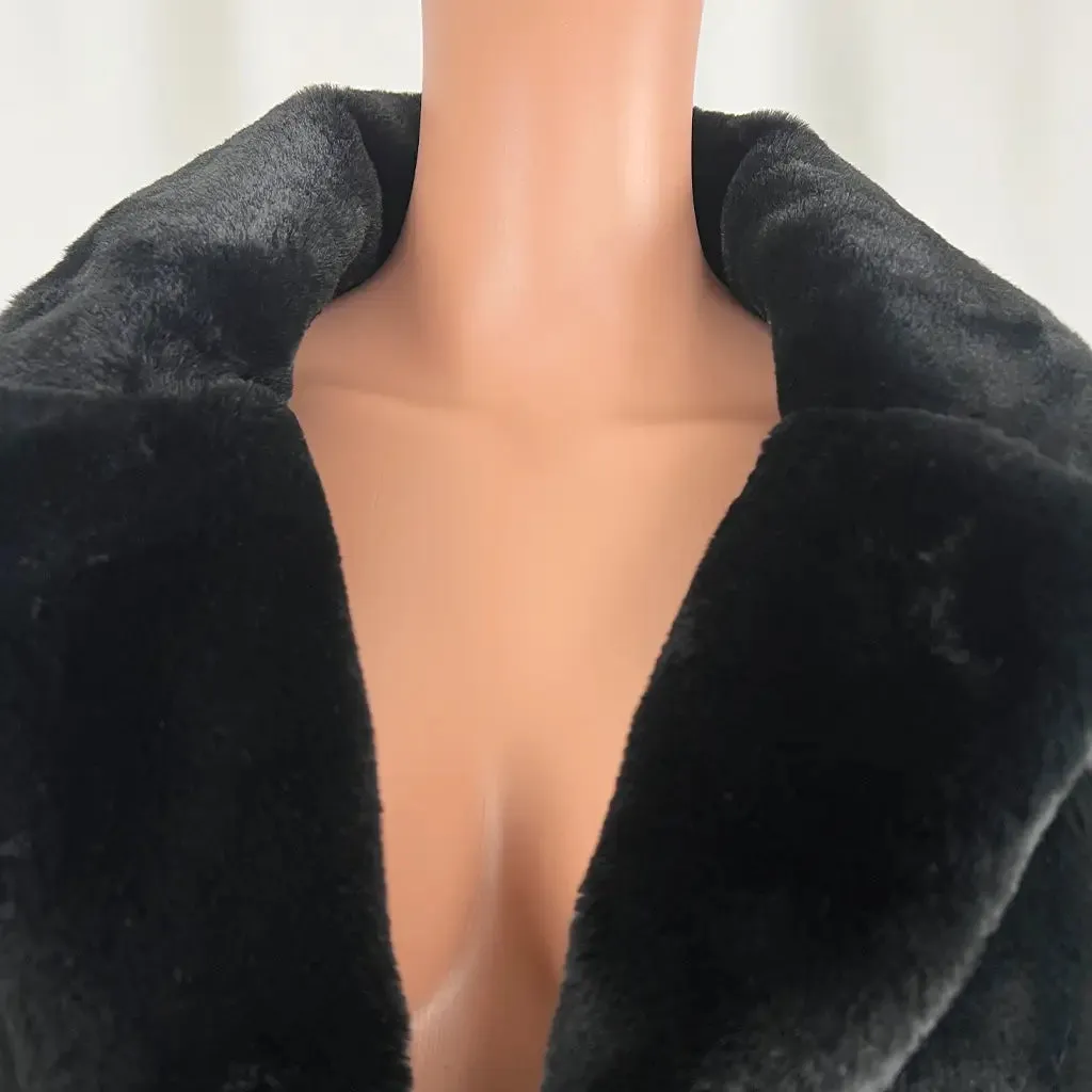 Indikah Black Faux Fur Women's Jacket S/M