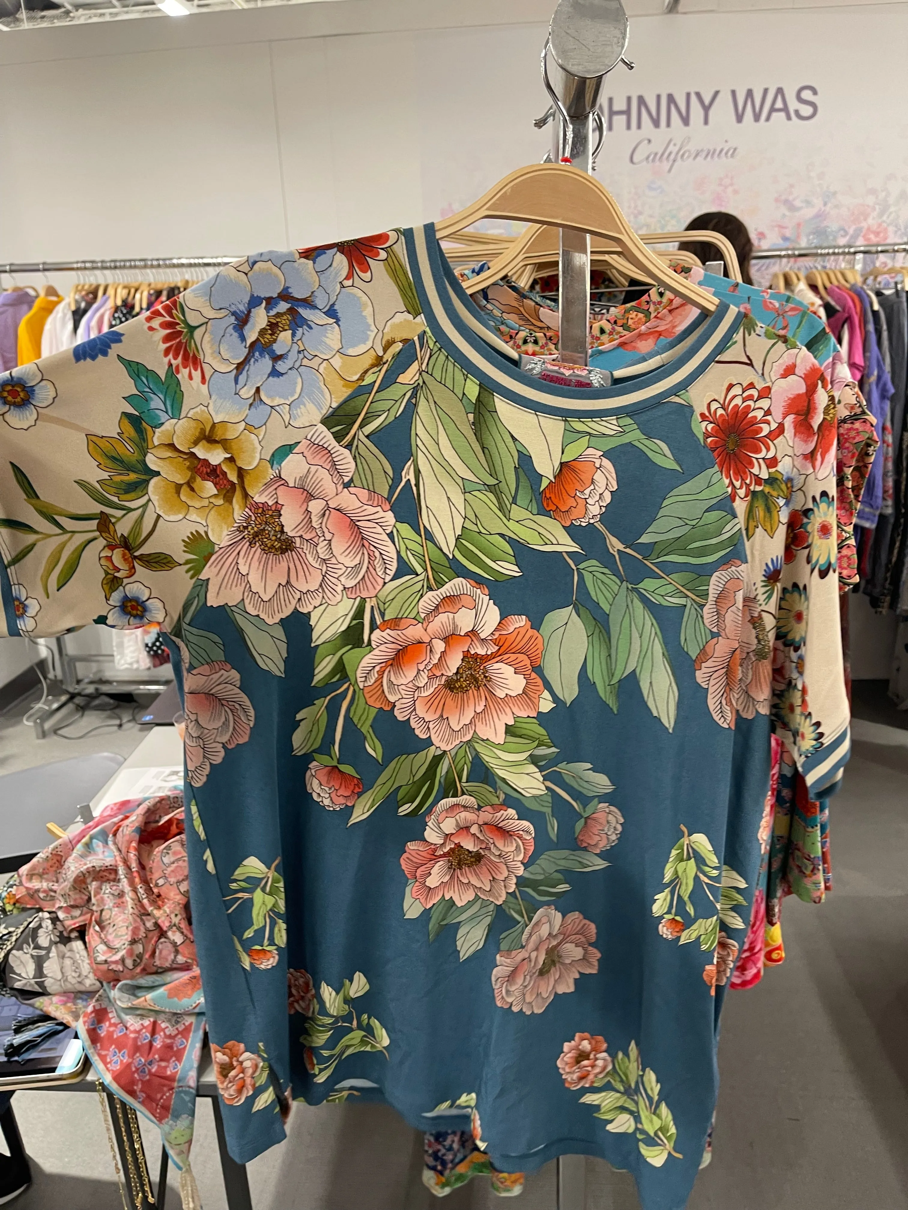 Johnny Was Romano Raglan Short Floral Tee Shirt Flower Rose Blue Top X Large New