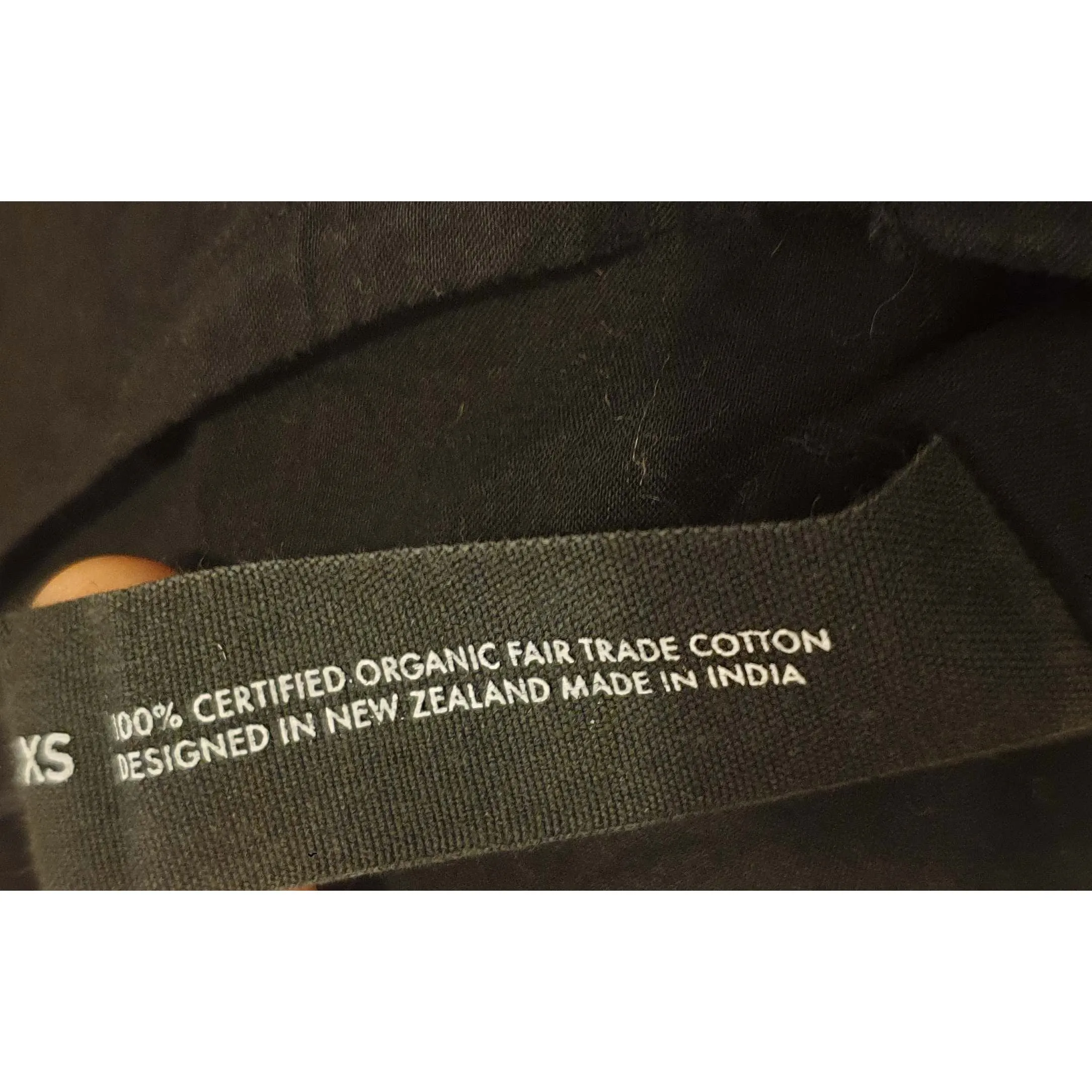 Kowtow preloved black 100% organic cotton dress size XS (best fits size 8)