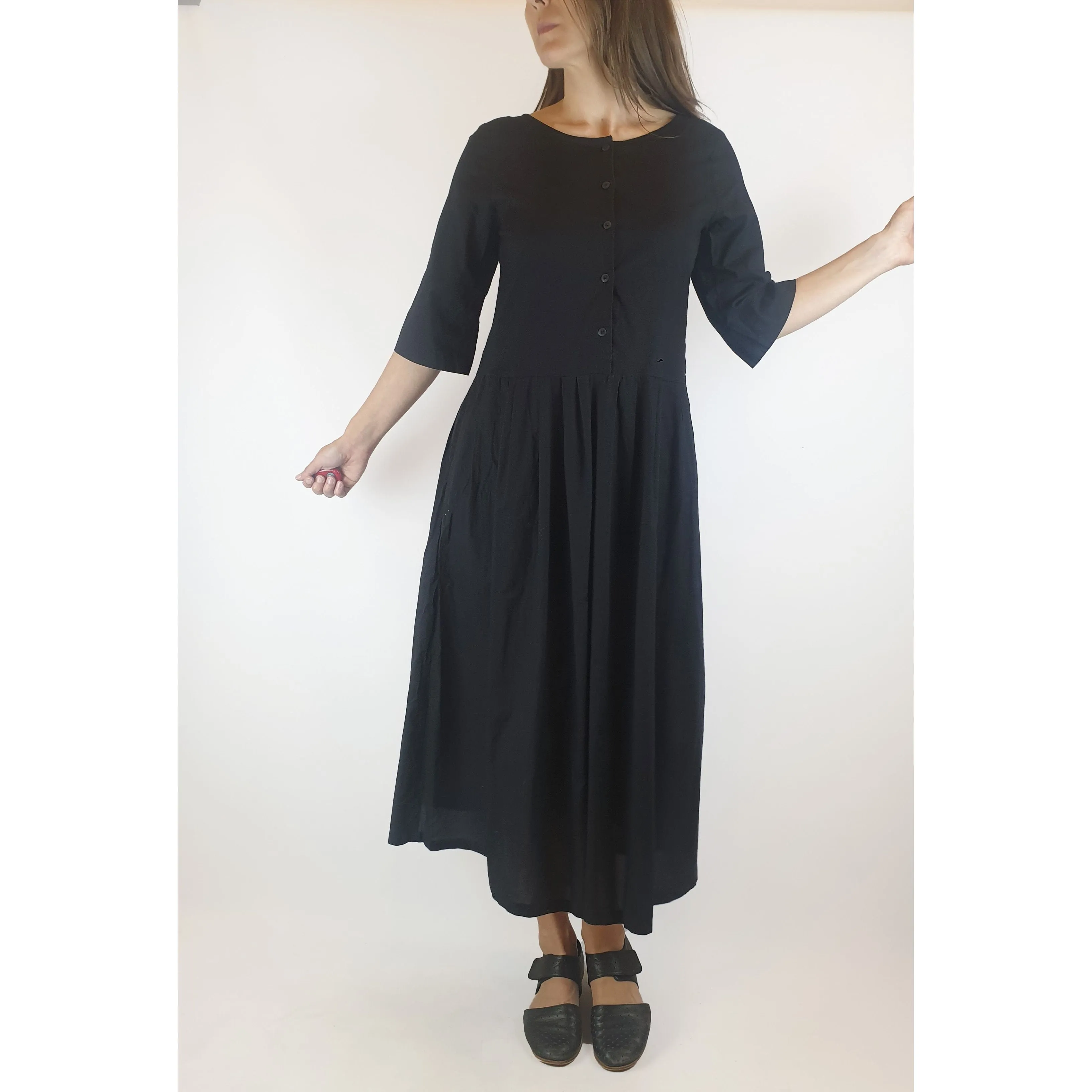 Kowtow preloved black 100% organic cotton dress size XS (best fits size 8)