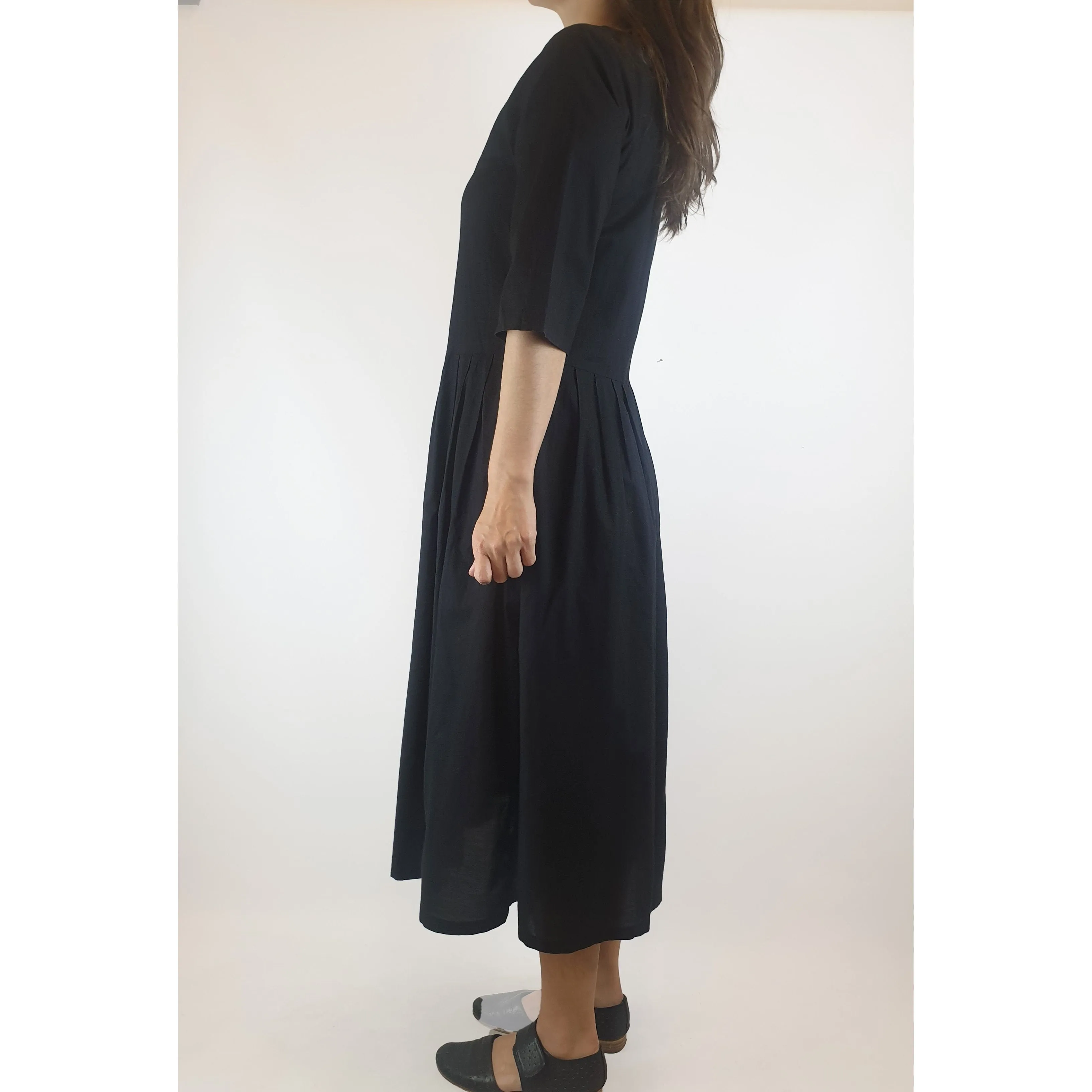 Kowtow preloved black 100% organic cotton dress size XS (best fits size 8)