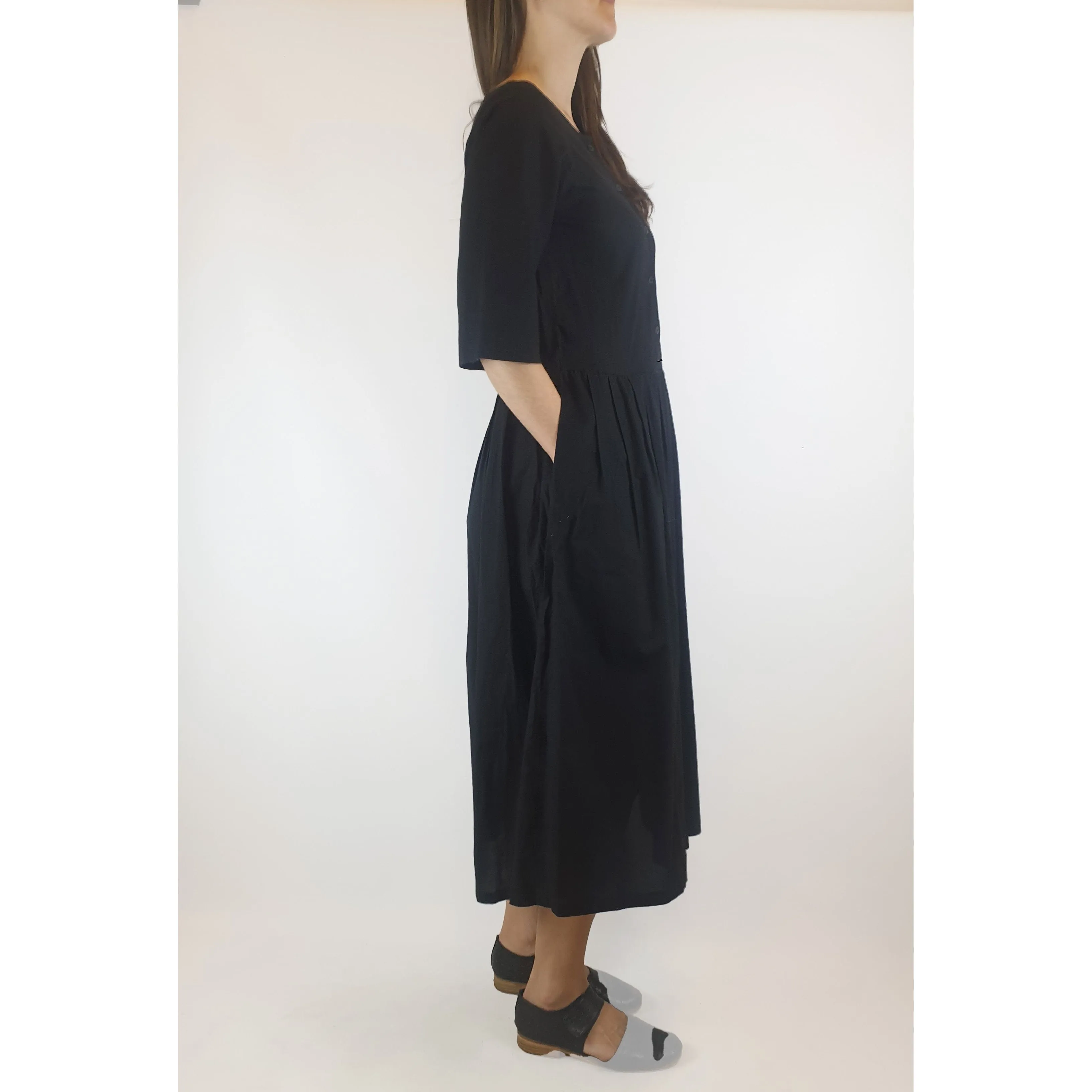 Kowtow preloved black 100% organic cotton dress size XS (best fits size 8)