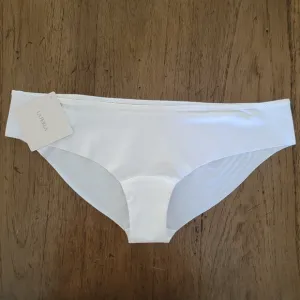 La Perla Vintage low raise laser cut quiet luxury white brief size medium