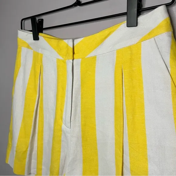 L'AGENCE Vittoria Striped High Waisted Shorts Size 4 Preppy Resortwear Pleated