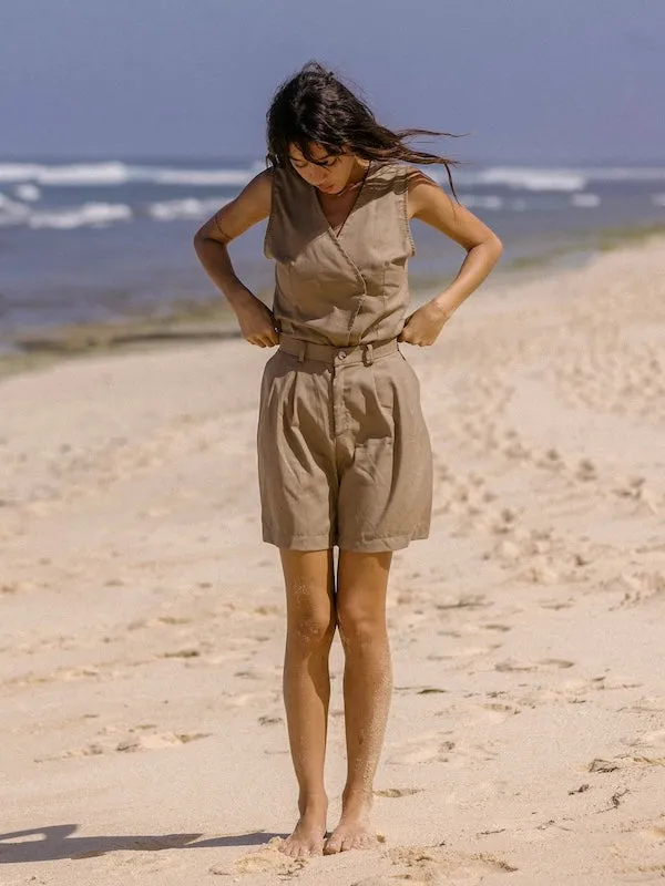 Let's Go To Bermuda Shorts (Simply Taupe)