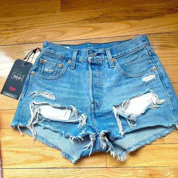 Levis 501 High Rise Distressed Denim Shorts Fault Line 25