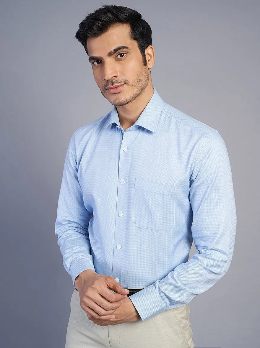 Light Blue Solid Regular Fit Formal Shirt | JadeBlue