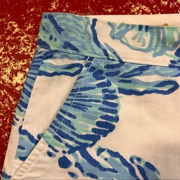 LILLY PULITZER THE BUTTERCUP Scalloped Sea Shells Shorts 2