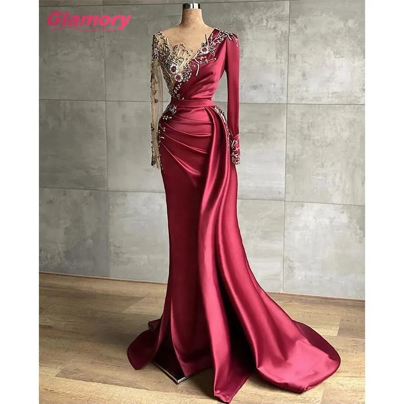 Long Sleeve Stain Mermaid Beading Dresses
