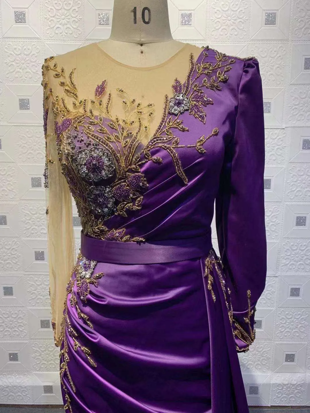 Long Sleeve Stain Mermaid Beading Dresses