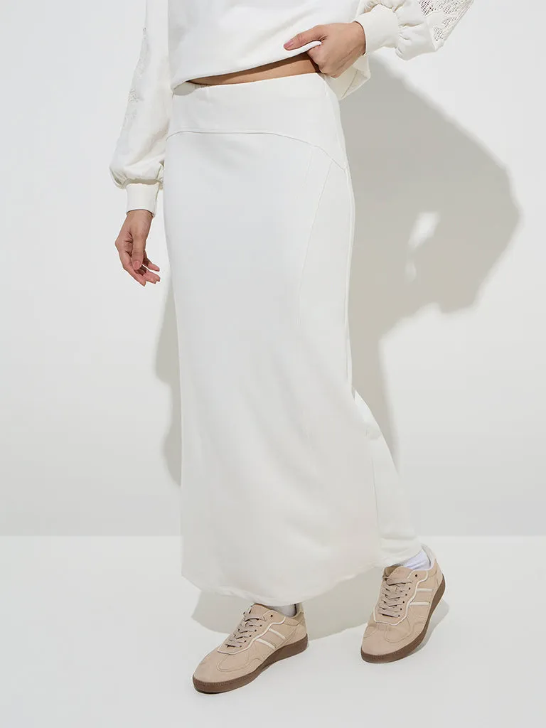 LOV Off-White Solid High-Rise Skirt