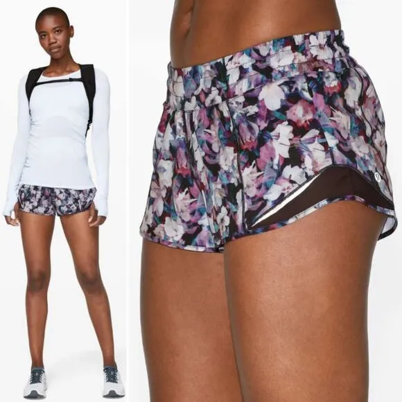 lululemon athletica Hotty Hot Short II *2.5&quot;