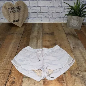 Lululemon hotty hot shorts size 8