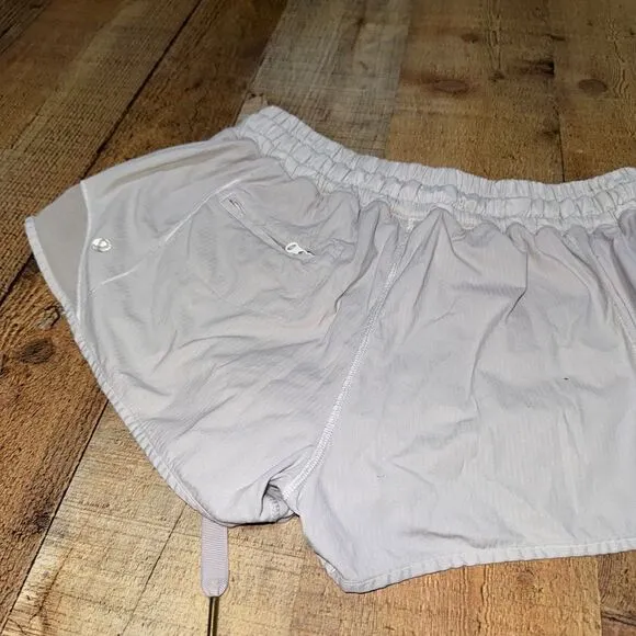 Lululemon hotty hot shorts size 8