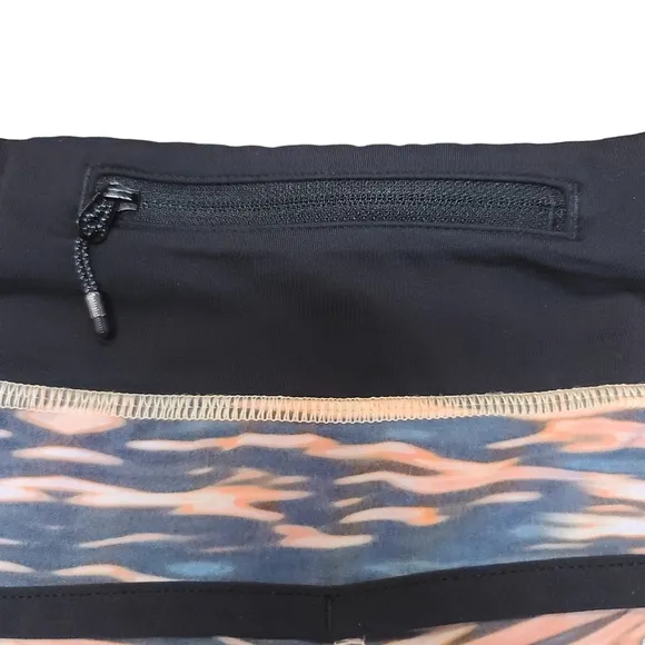 Lululemon Run Speed Shorts  Tiger Water Multi  Sz. 6  EUC!!
