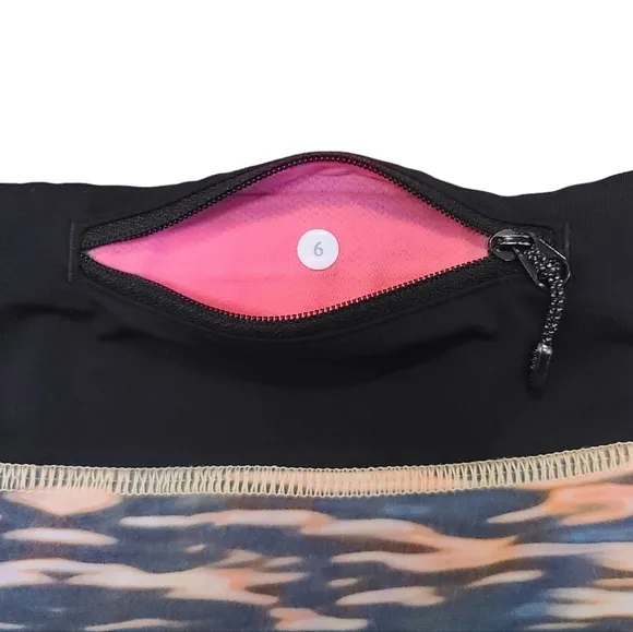Lululemon Run Speed Shorts  Tiger Water Multi  Sz. 6  EUC!!