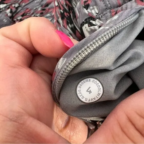 LULULEMON Track That Short
