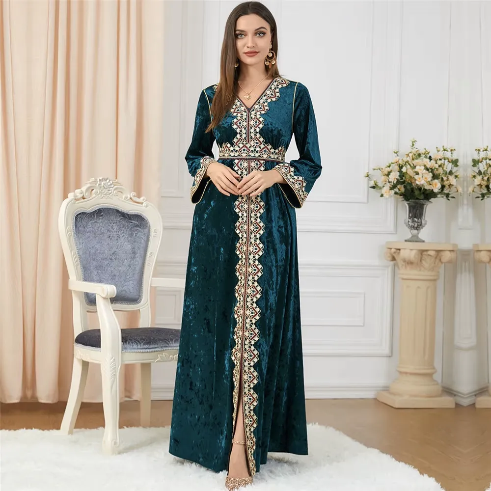 Luxury Green Velvet Floral Weaving Moroccan Kaftan