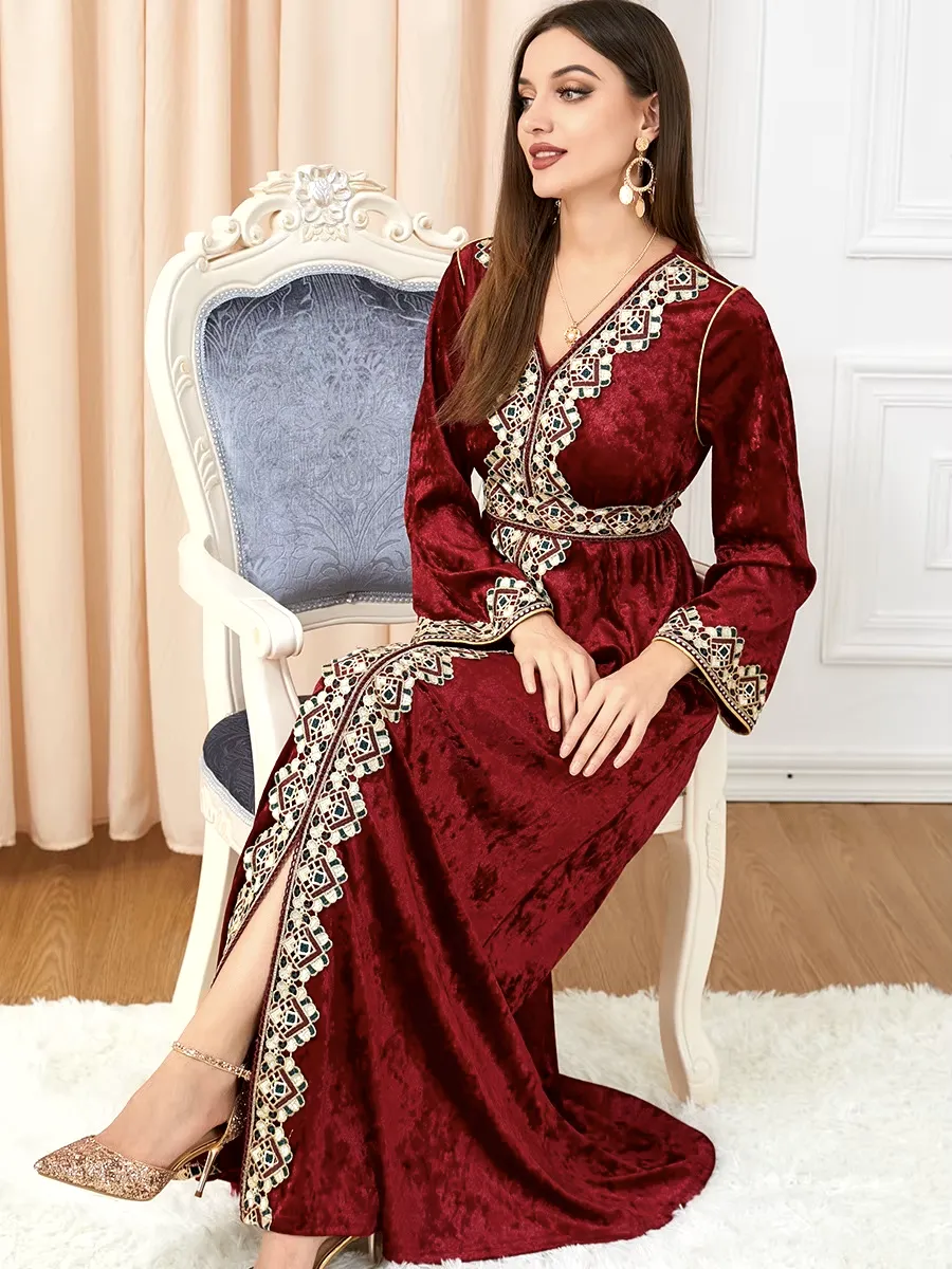 Luxury Red Velvet Floral Weaving Moroccan Kaftan